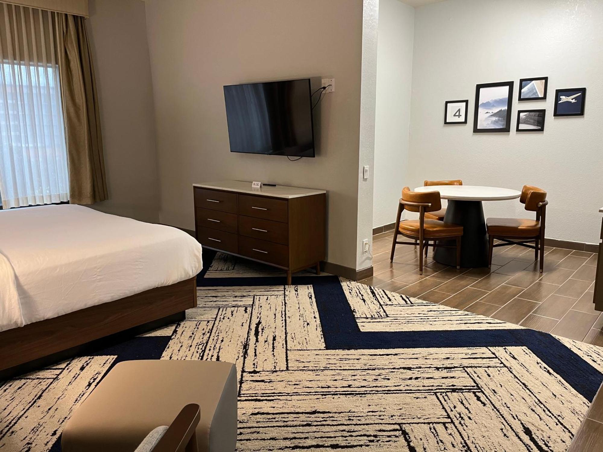 Sky Point Hotel & Suites - Atlanta Airport Forest Park Exterior foto