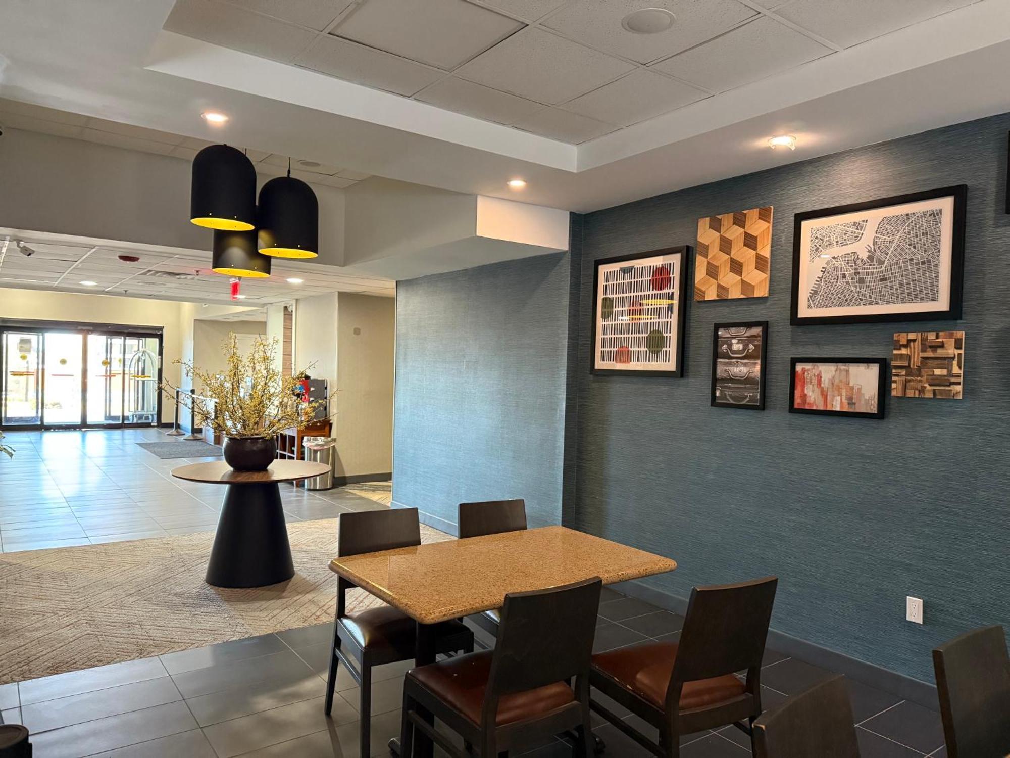 Sky Point Hotel & Suites - Atlanta Airport Forest Park Exterior foto